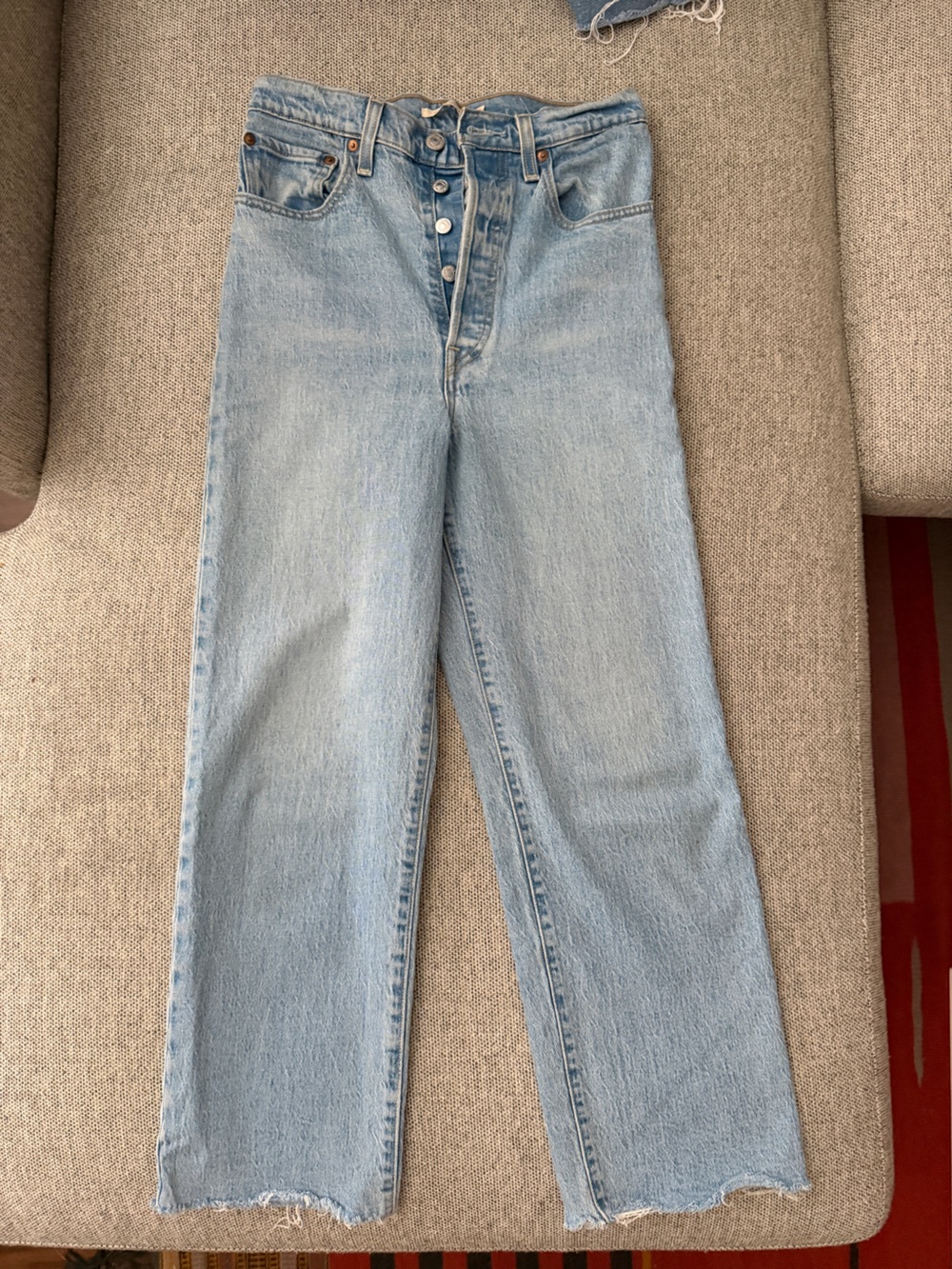 Levi’s ribcage straight / Light Wash Women’s Jeans - Classic Straight Fit